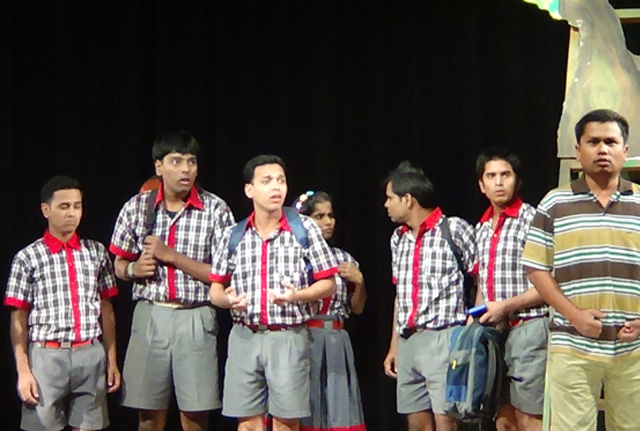 Grips Play : Par Humen Khelna Hai