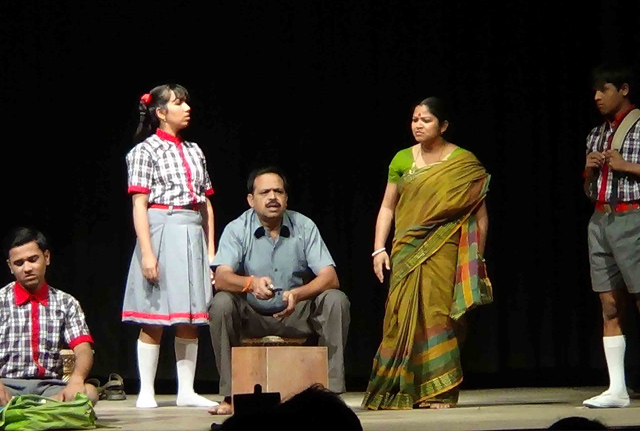 Grips Play : Par Humen Khelna Hai