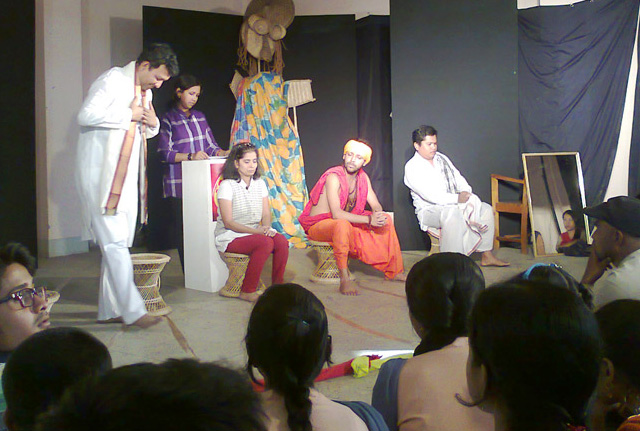 Participatory Play : Pathorer Path